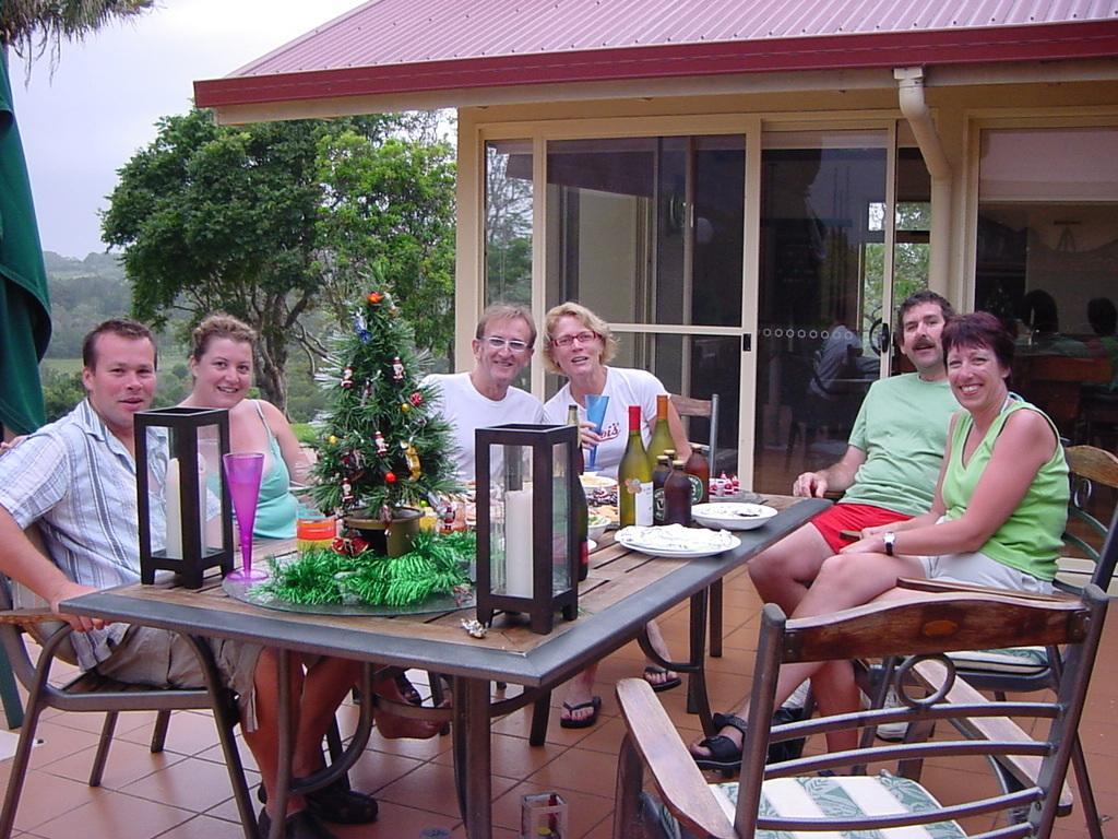 Гостьовий будинок Tropical Coast Retreat - Pet Friendly - Adult Only Кінгскліфф Екстер'єр фото